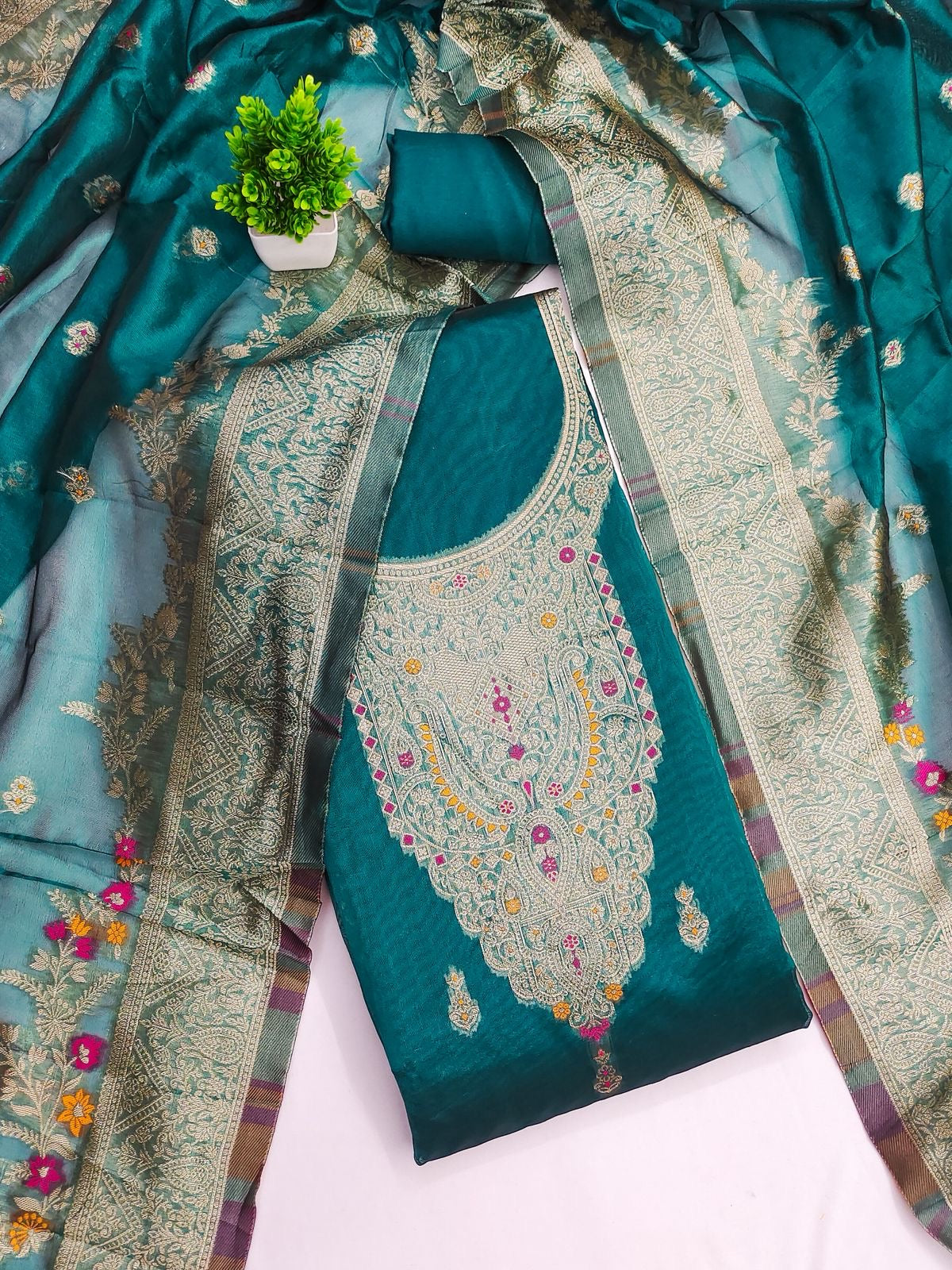Chanderi Silk Jeckquard Weaving Work 3Pc Dress Material for Women (Unstitched)