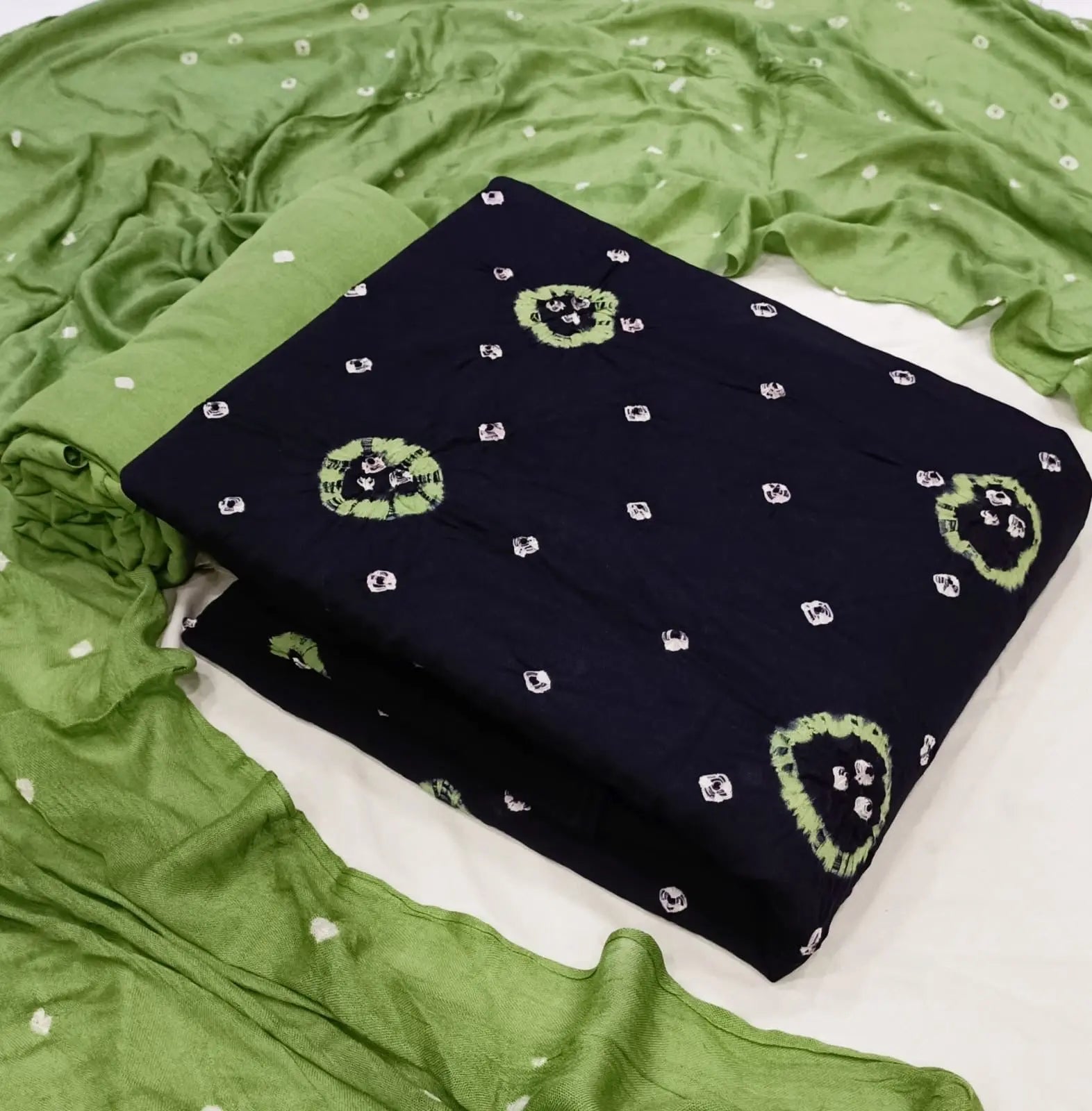 Dual Contrast Tye and Dye Bandhani Material (Unstitched) - Premium  from Ethenika.com - Just INR 1390! Shop now at Ethenika.com