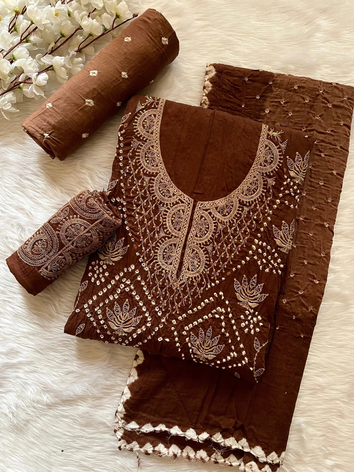 Cotton Hand Barik Thread Work Bandhani Dress Material (Unstitched)