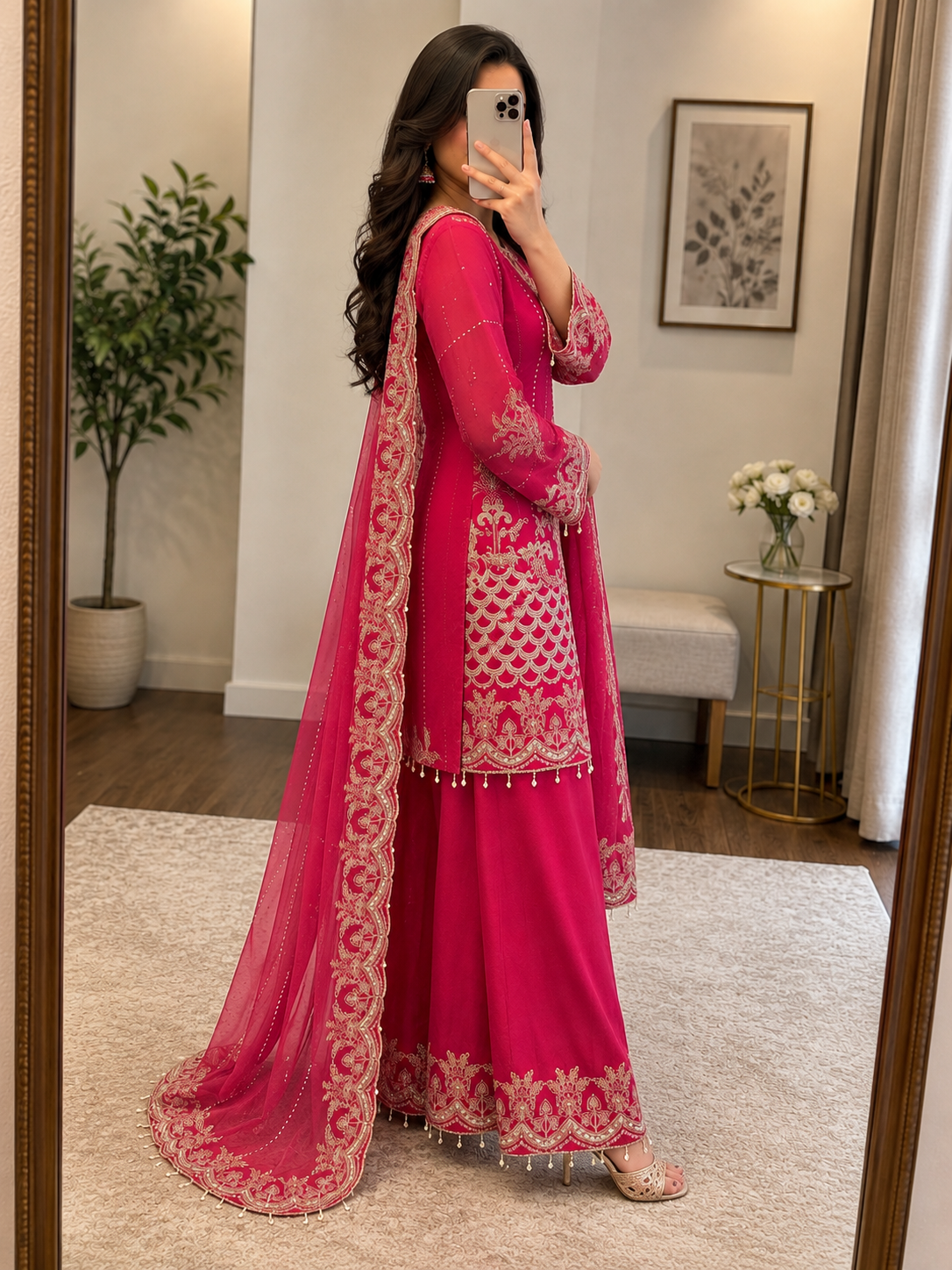 Designer sequin work Kurti set with latkan dupatta - detail view