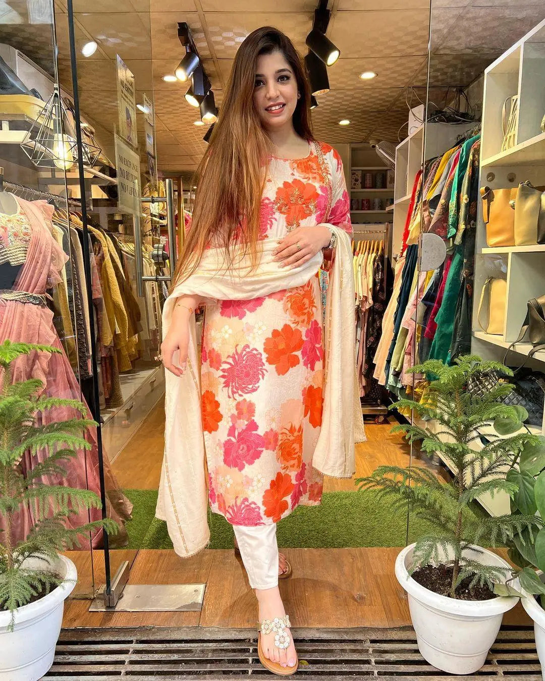 Floral Digital Print Kurti Pant Dupatta Set (Stitched) Ethenika.com