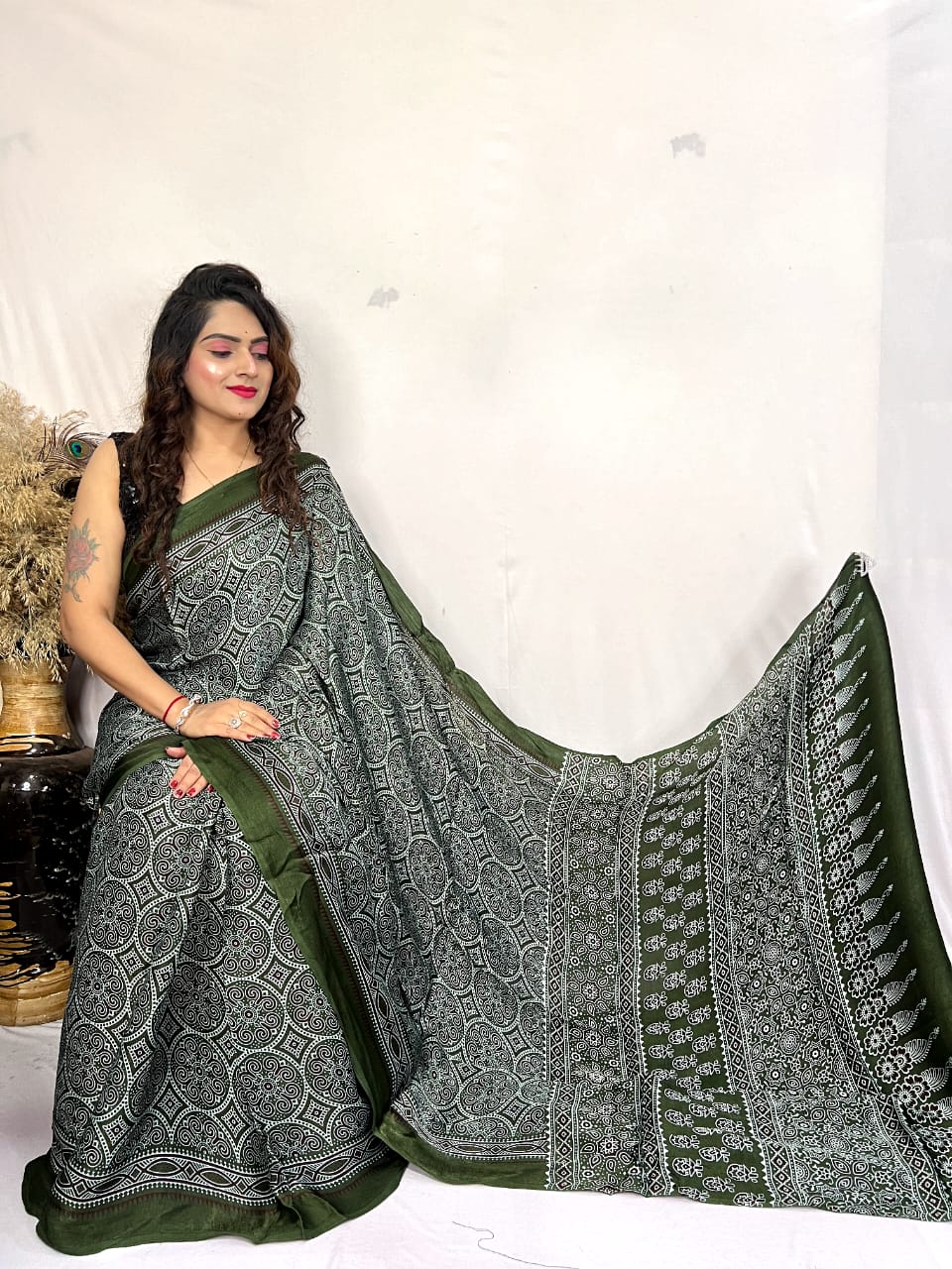 Fine Silk Real Hand Blocked Ajrakh Print Saree - Premium from Ethenika.com - Just INR 4990! Shop now at Ethenika.com