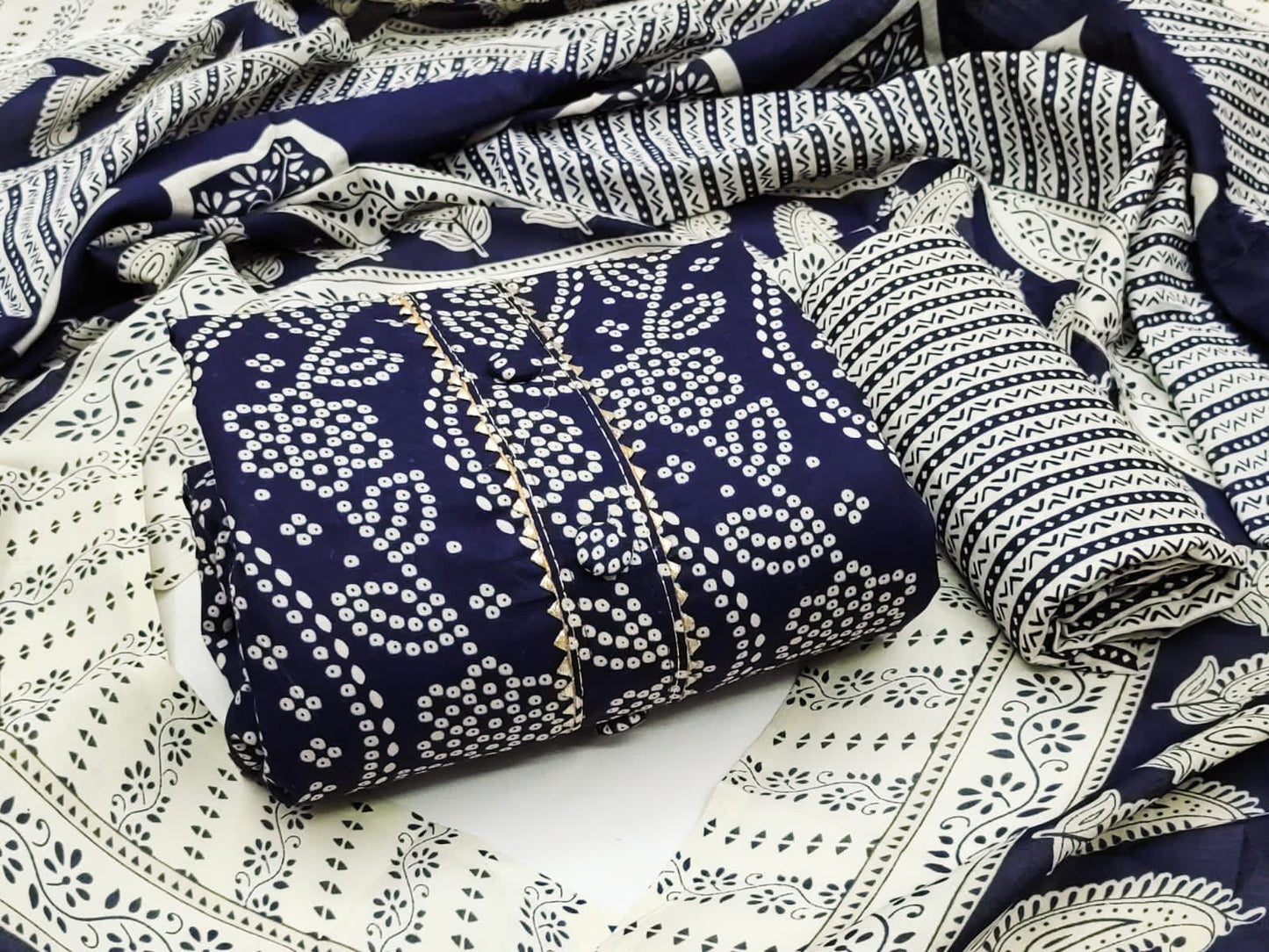 Cotton Bandhani Print Dress Material (Unstitched) Ethenika.com