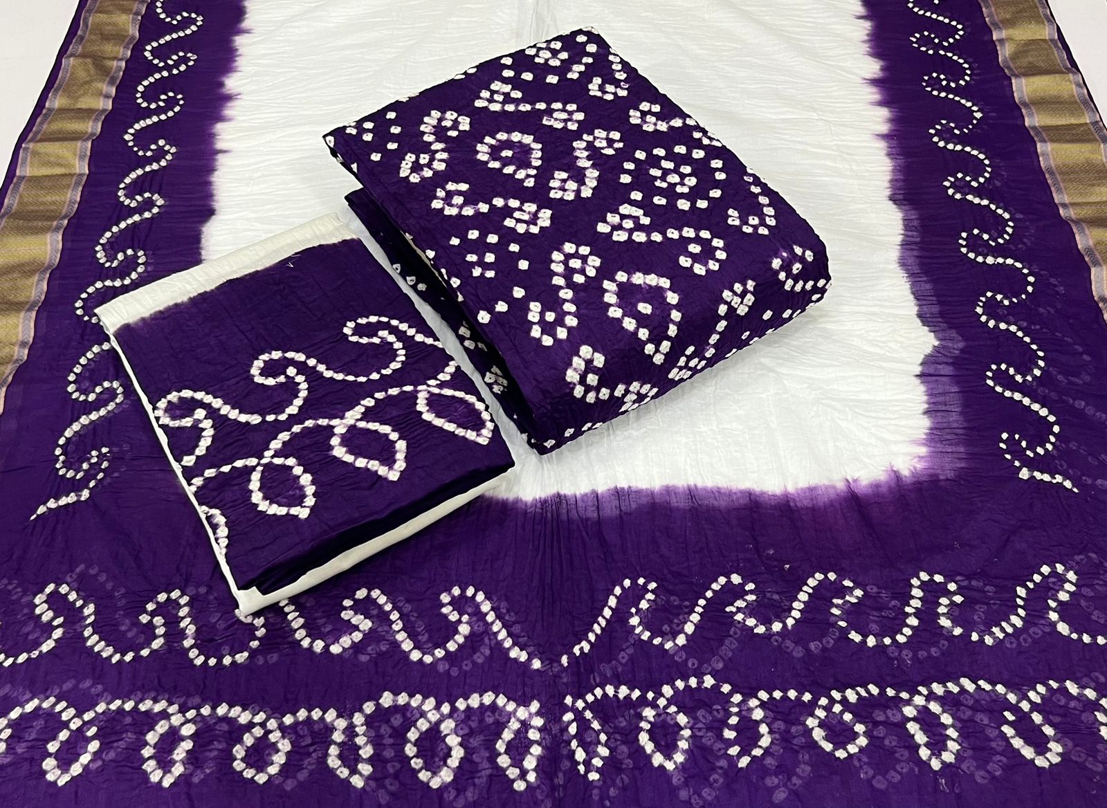 Cotton Satin White Concept Contrast Kutch Bandhani Material (Unstitched) - Premium  from Ethenika.com - Just INR 1590! Shop now at Ethenika.com