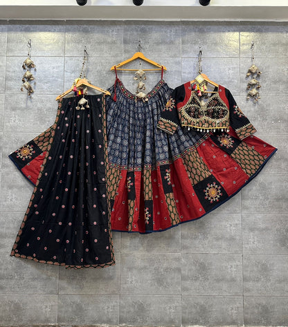 Pure Ikkat Cotton Gamthi Work Navratri Special Chaniya Choli - Premium  from Ethenika.com - Just INR 6590! Shop now at Ethenika.com 