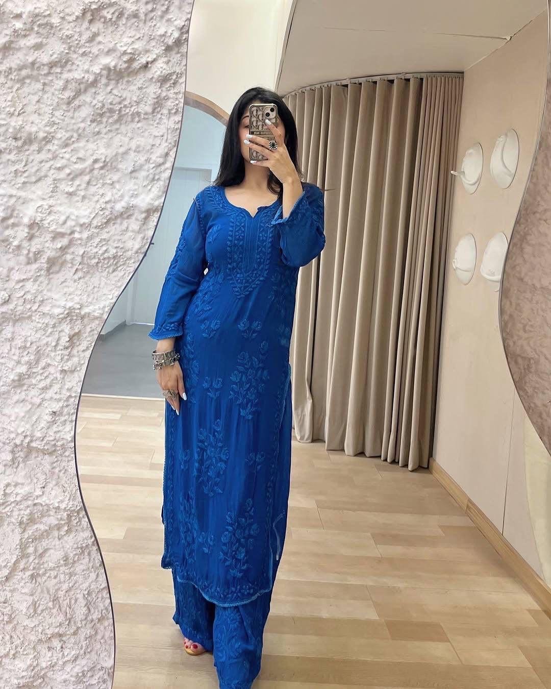 Ethenika Chikankari Kurta Set