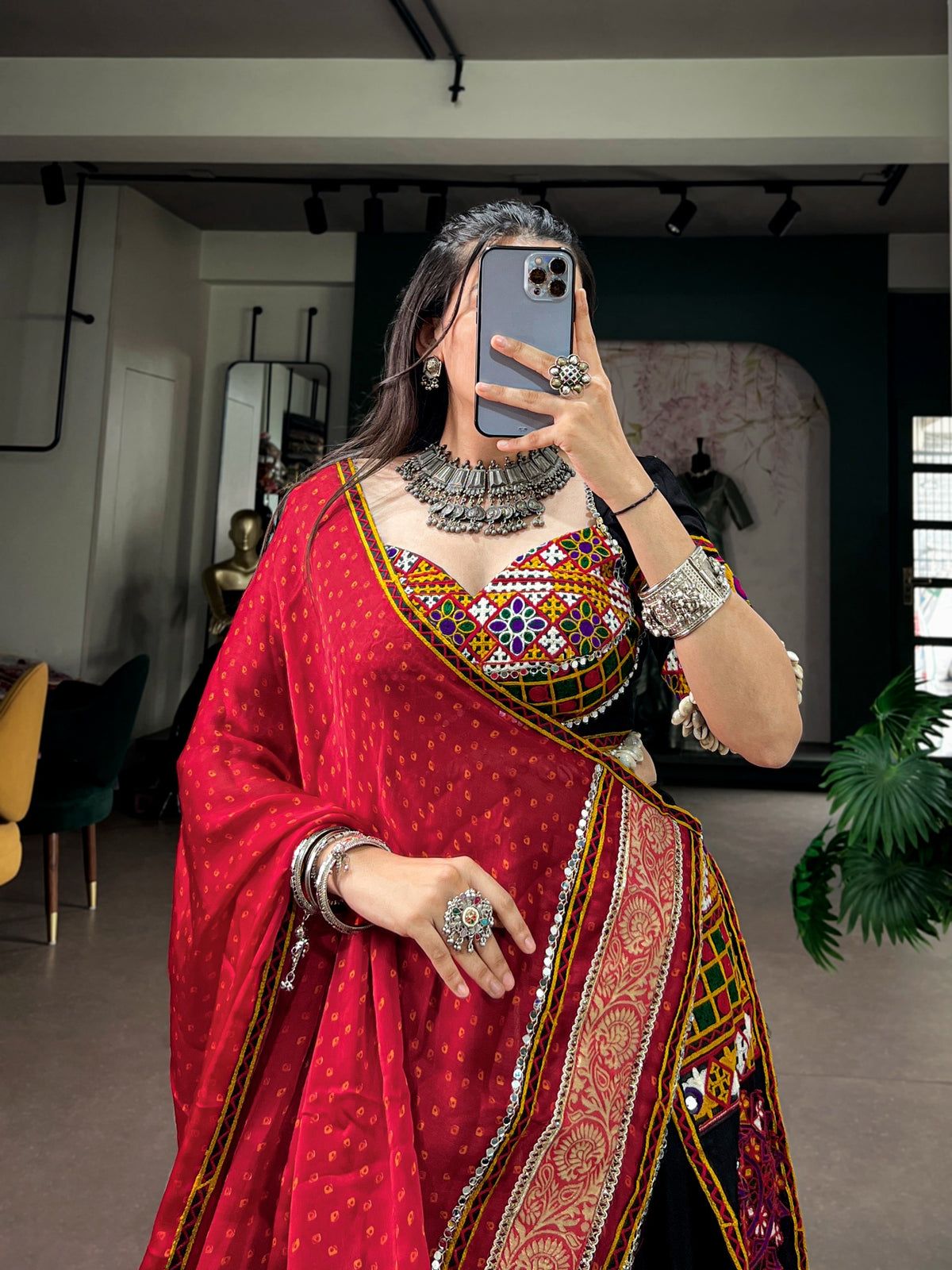Kutchi Embroidery Rayon Chaniya Choli - Full Set View