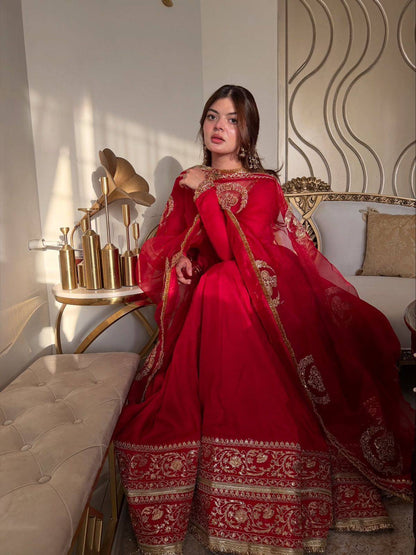 Chinon Silk Designer Anarkali Gown Dupatta Set