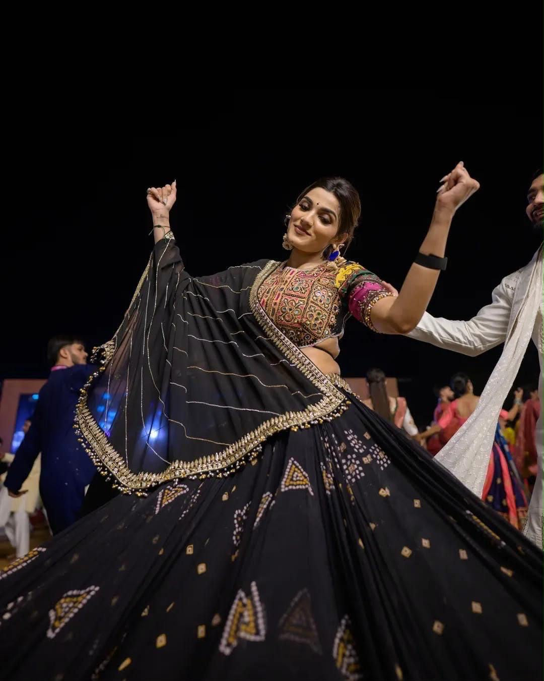 Designer Chaniya Choli | Muslin Mirror Work & Lampi Lace | Navratri 2026
