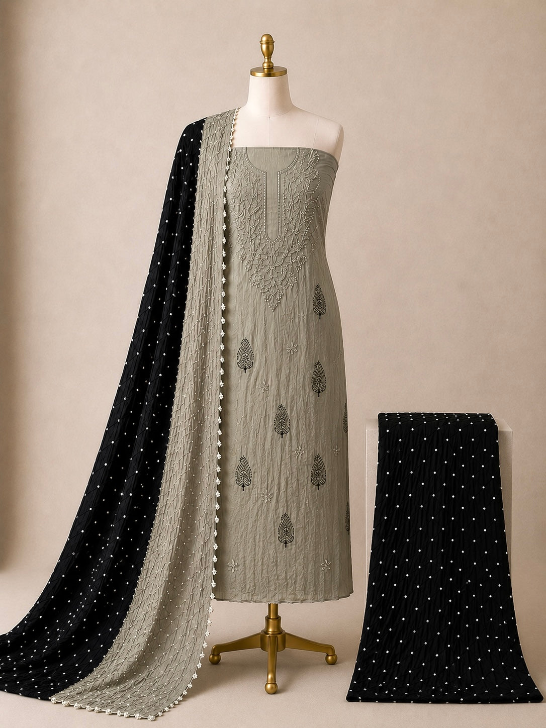 Soft Cotton Lakhnavi Thread Work 3Pc Unstitched Bandhani Dress Material