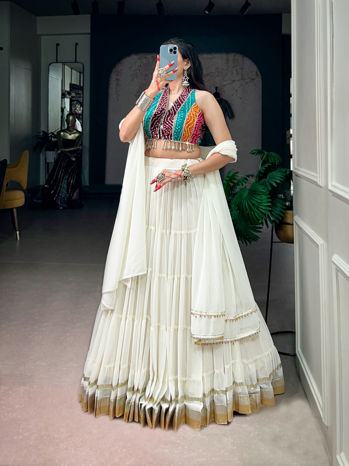 White Bandhani Mirror Work Chaniya Choli - dupatta detail