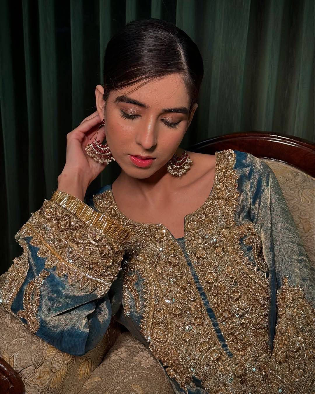 Fendy Silk Zari Embroidery Work Designer Party Wear 3 Pc Kurti Pant Dupatta Set (Ready to Wear)