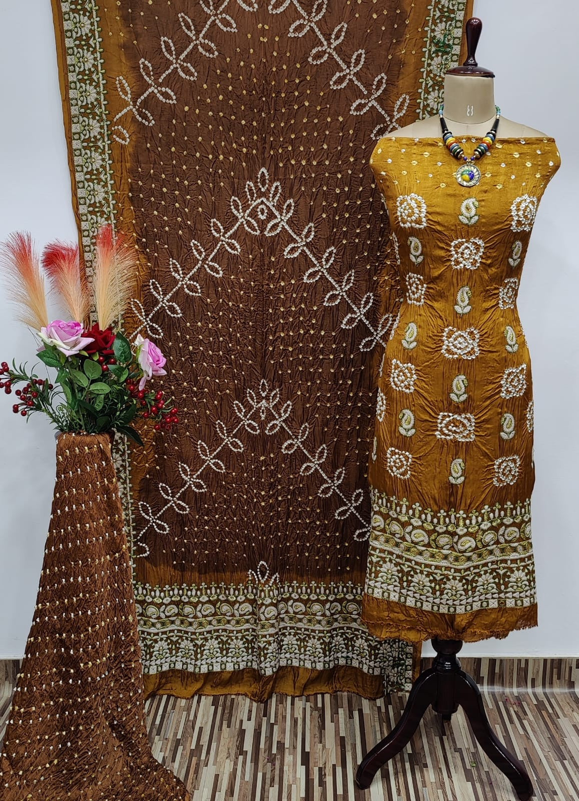 Bandhani dress price hotsell