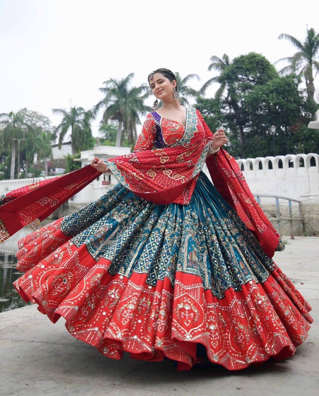 Ethenika Muslin Chaniya Choli