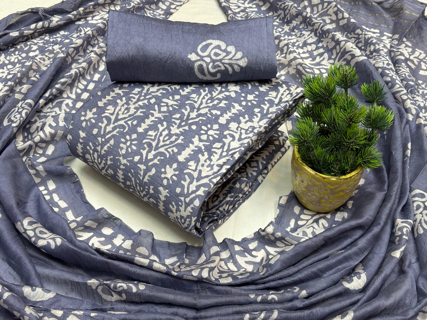 Chanderi Silk Hand Block Print Work Batik Dress Material (Unstitched)