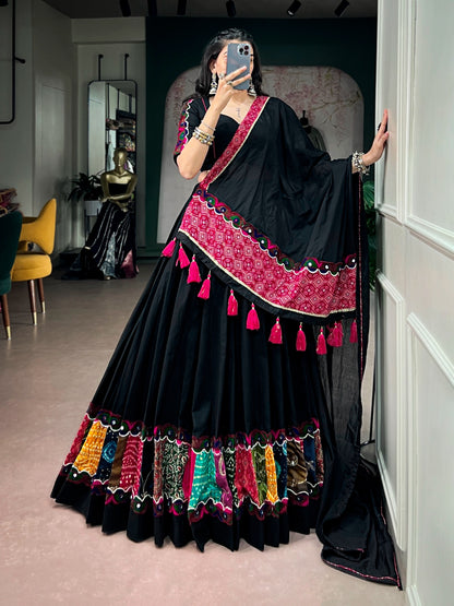 Ethenika Exclusive Designer Chaniya Choli for Navratri (Ready to Wear)