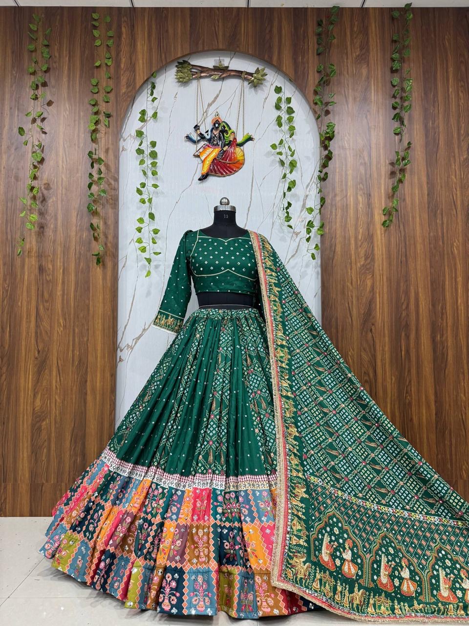 Heavy Muslin Dupatta - Four Side Fringe Lace Border