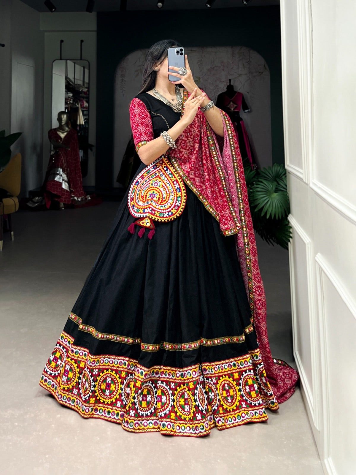 Rayon Thread Embroidery work Chaniya Choli - Premium  from Ethenika.com - Just INR 4590! Shop now at Ethenika.com 