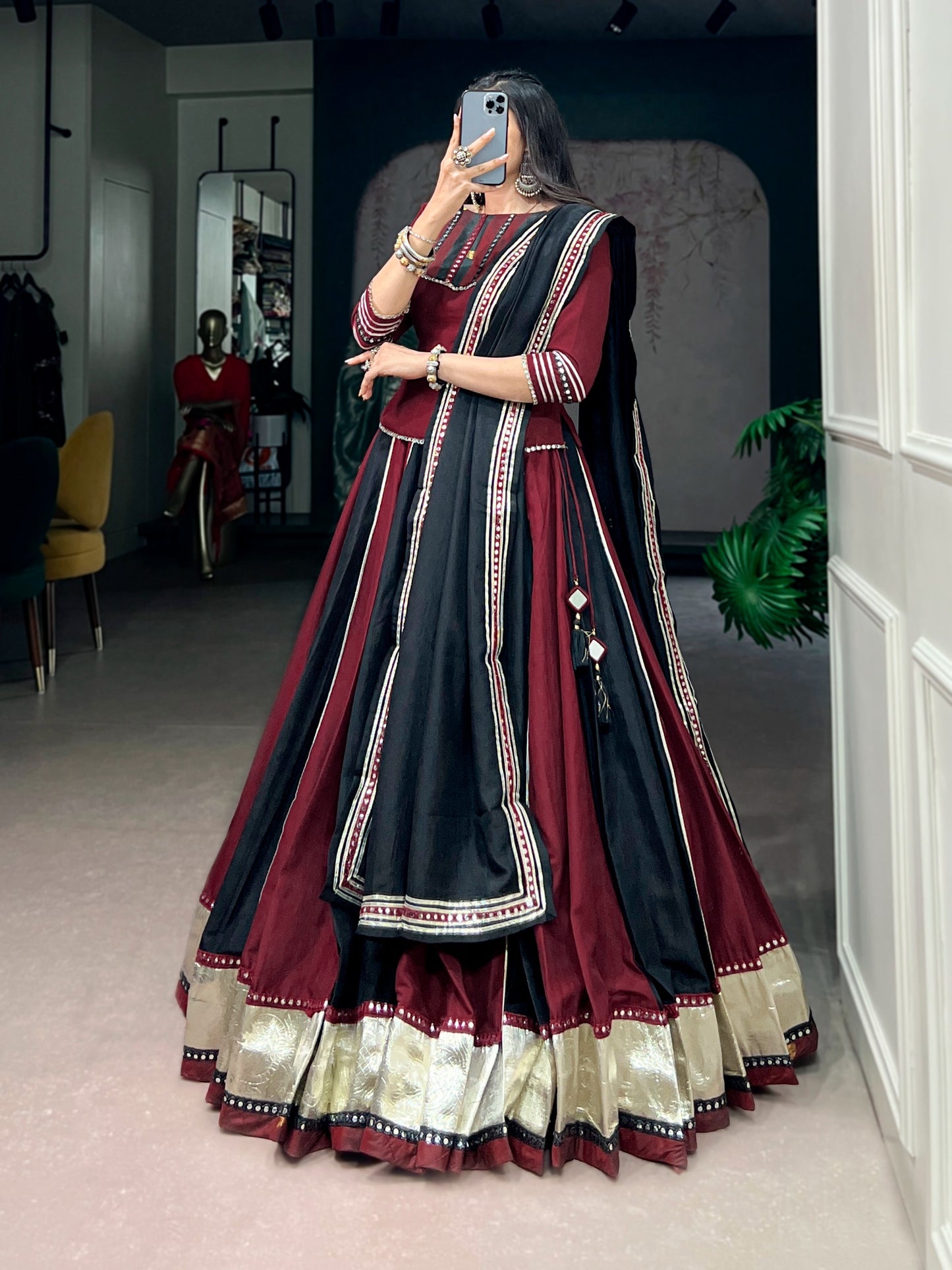 Ready-to-wear Navratri Chaniya Choli with 6 metre flair Chinon lehenga - detail view