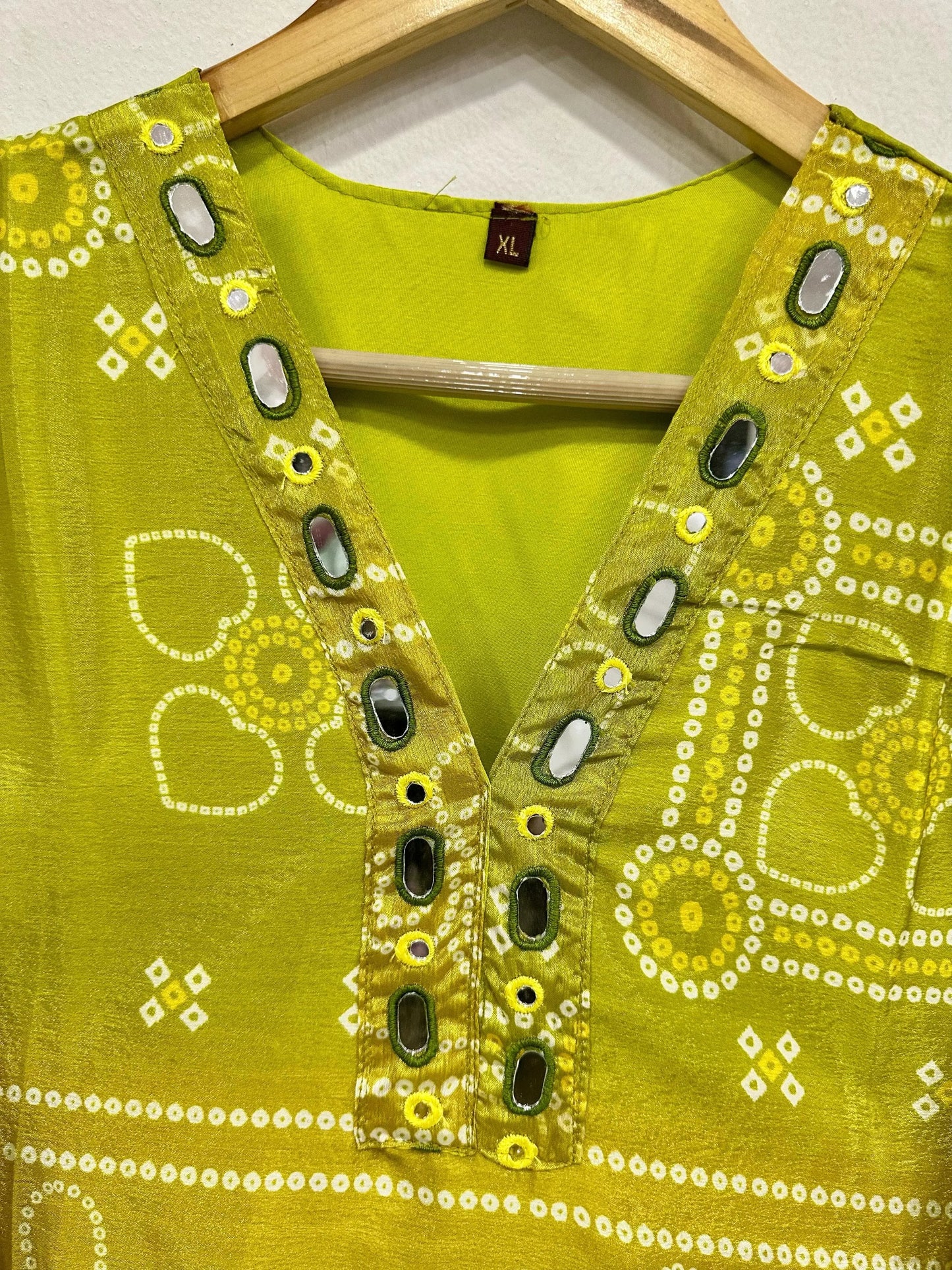 Chinon Silk Neck Mirror Work Bandhani Print Summer Special Ready to Wear Cord Set Ethenika.com