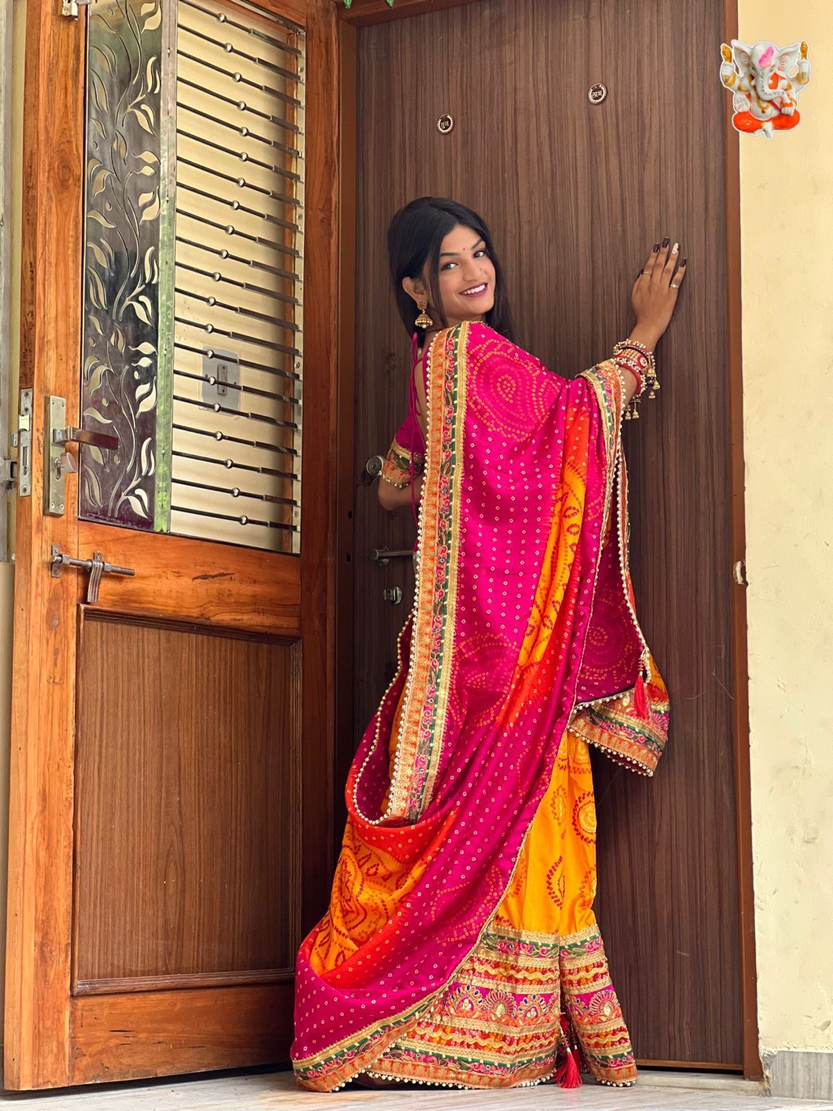 Moss Chiffone Mill Print Work Multicolor Bandhani Saree