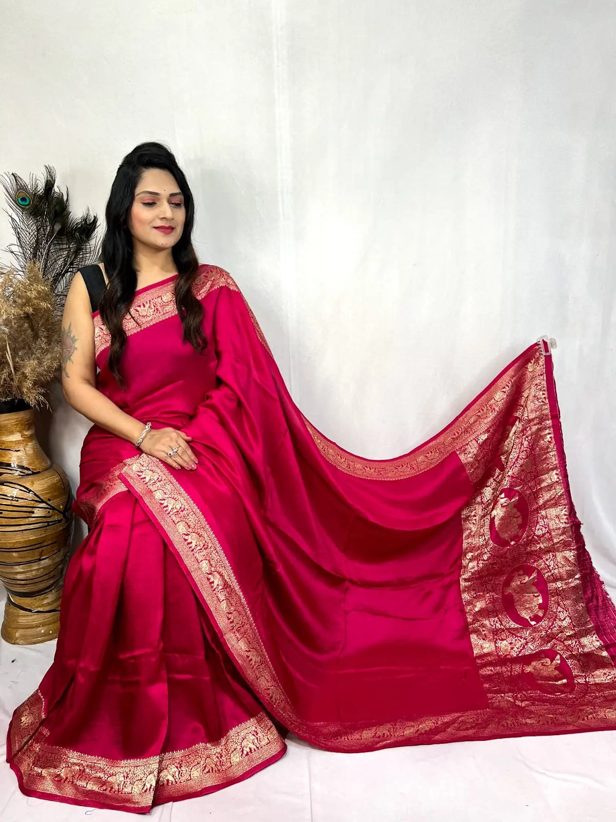 Dola Silk Golden Zari Border Saree - Premium  from Ethenika.com  - Just INR 5990! Shop now at Ethenika.com 