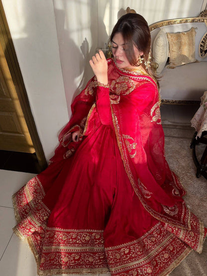 Chinon Silk Designer Anarkali Gown Dupatta Set