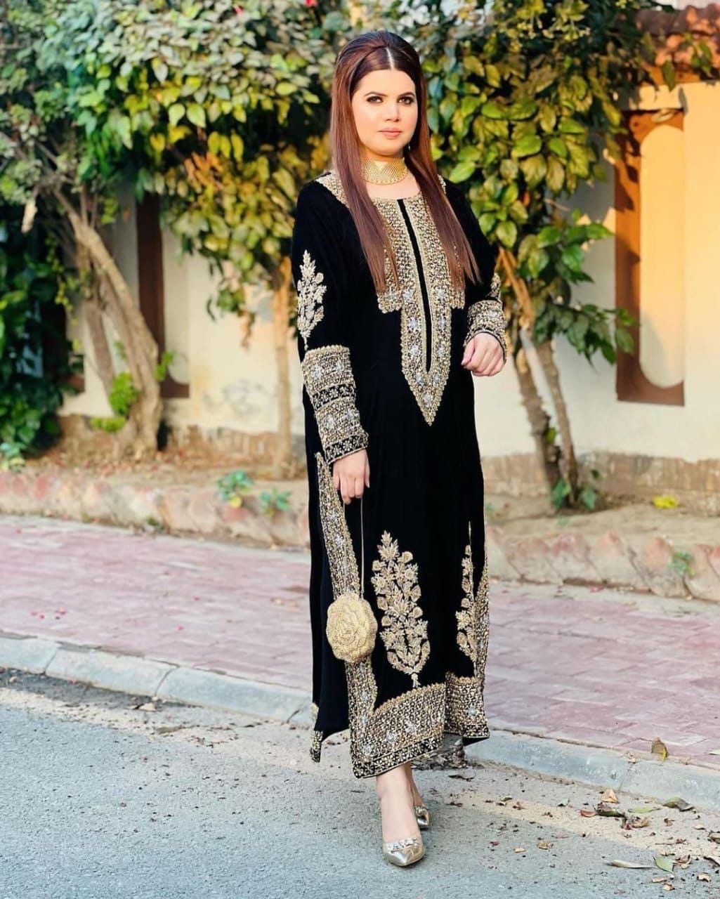 Buy Pakistani Party Dress in Tulip Pants with Kurti Style – Nameera by  Farooq