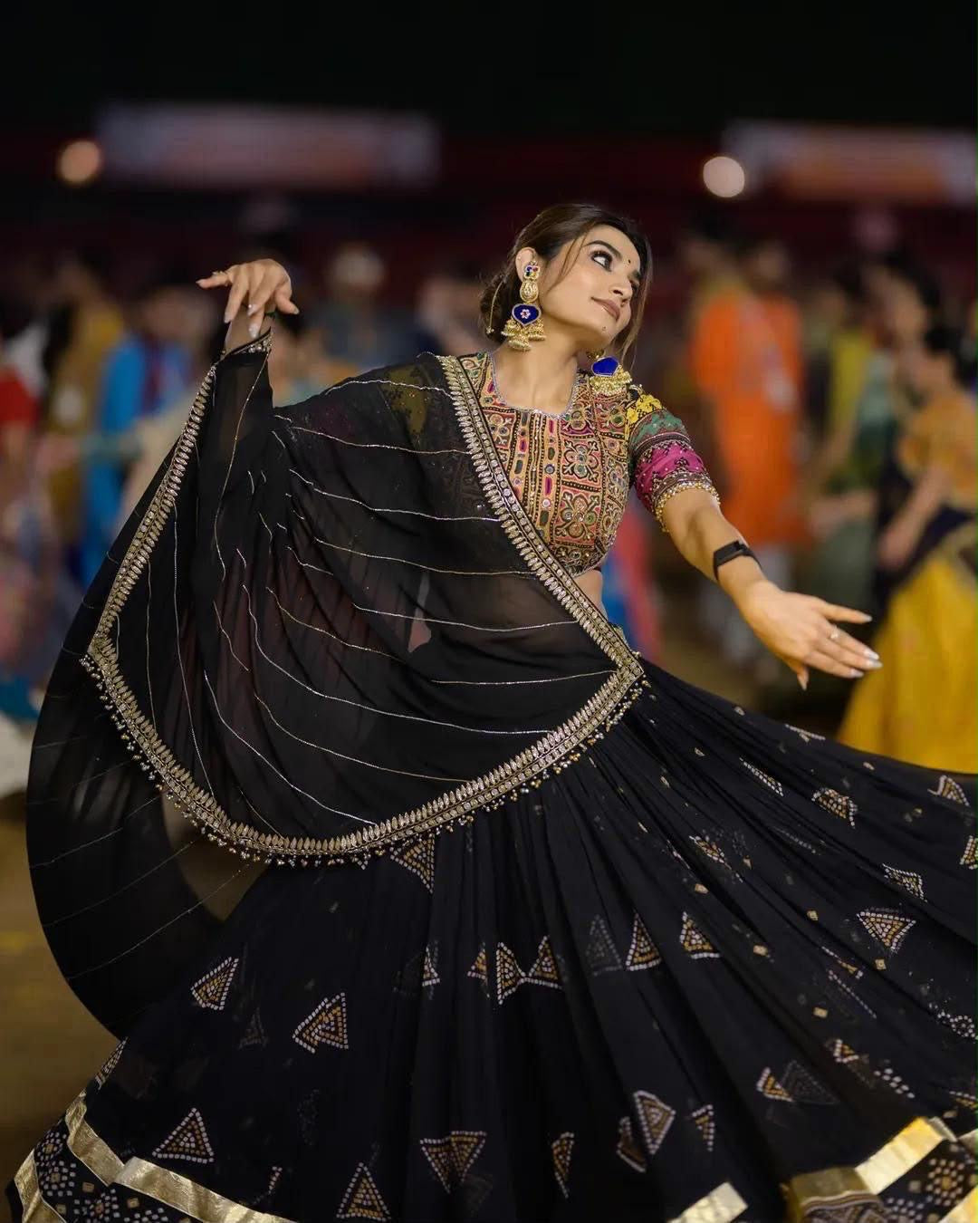 Designer Chaniya Choli | Muslin Mirror Work & Lampi Lace | Navratri 2026
