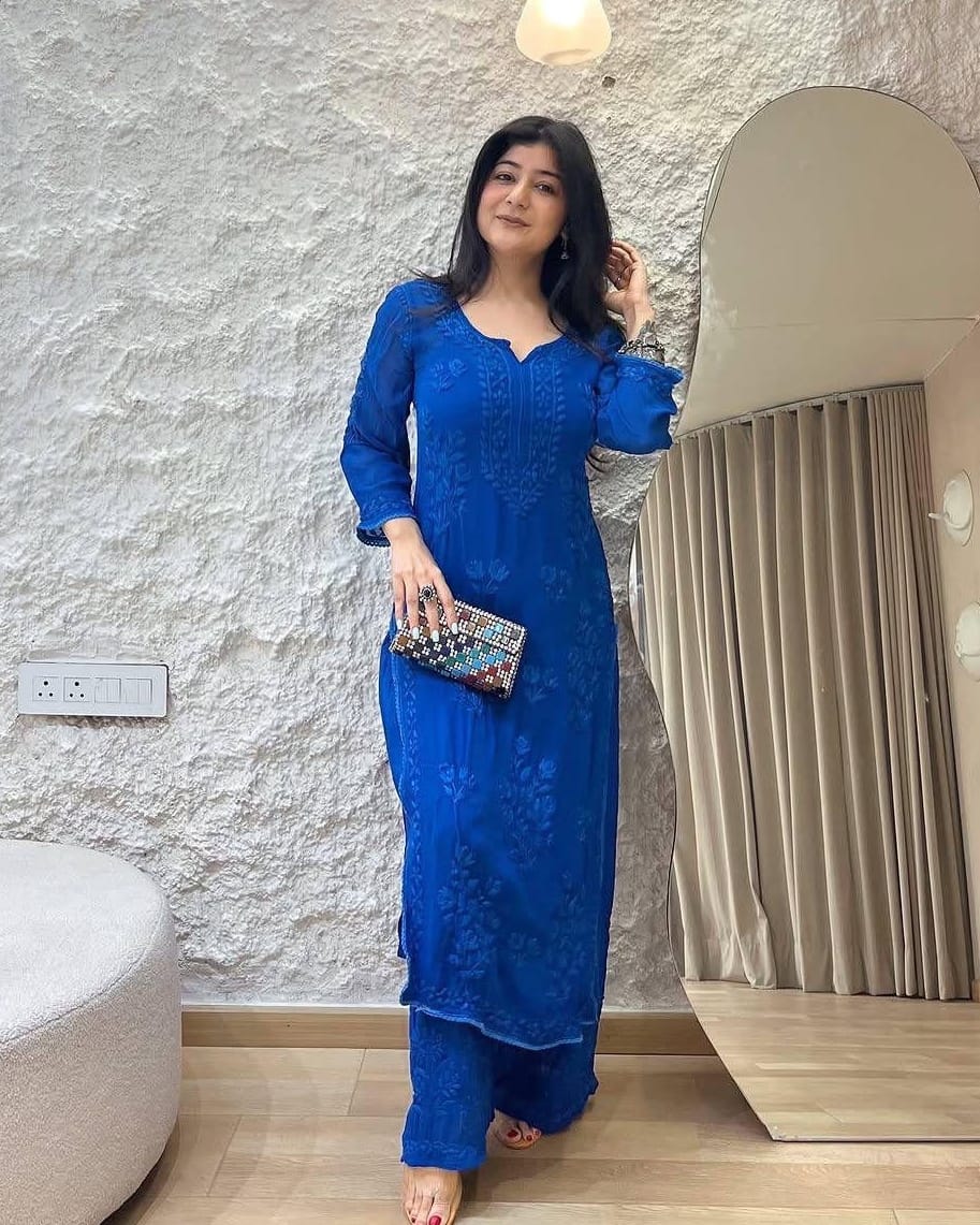 Ethenika Chikankari Kurta Set