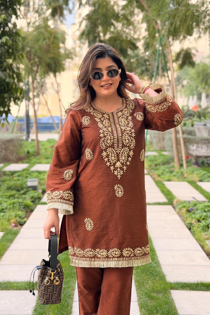 Chikankari Style Embroidery Kurti Pant Set