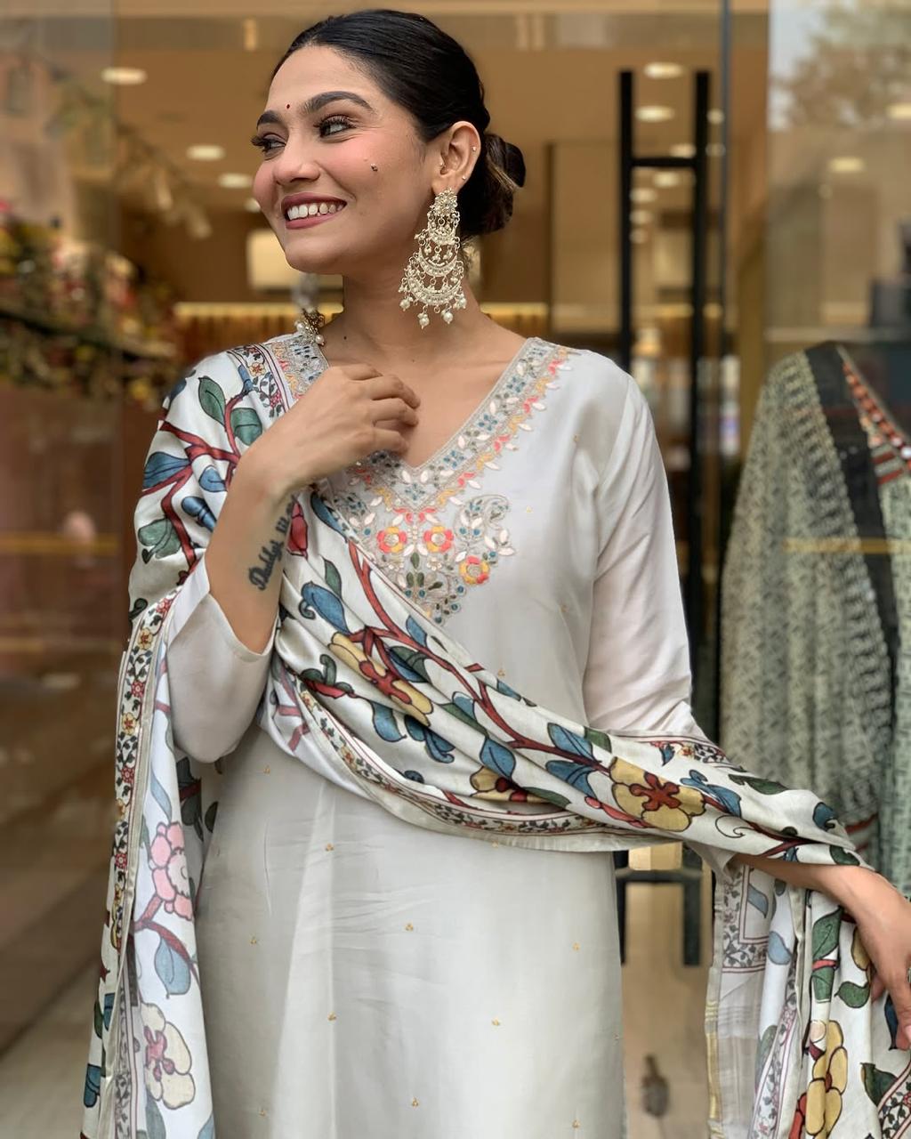 Viscose Chanderi Zari Weaving Neck work Kurti Pant Dupatta Set (Ready to wear) - Premium  from Ethenika.com  - Just INR 2490! Shop now at Ethenika.com 